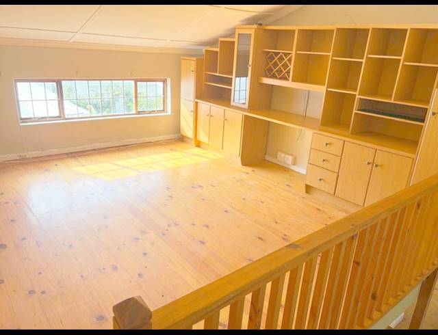 2 bed property to rent in OBSERVATORY